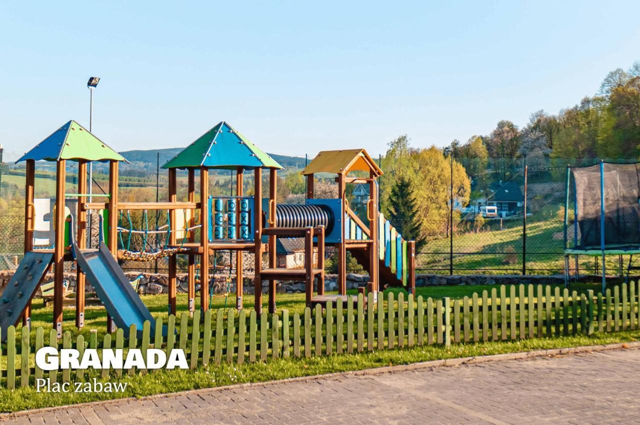 Granada Pensjonat & Spa Дужники Здрой Екстериор снимка